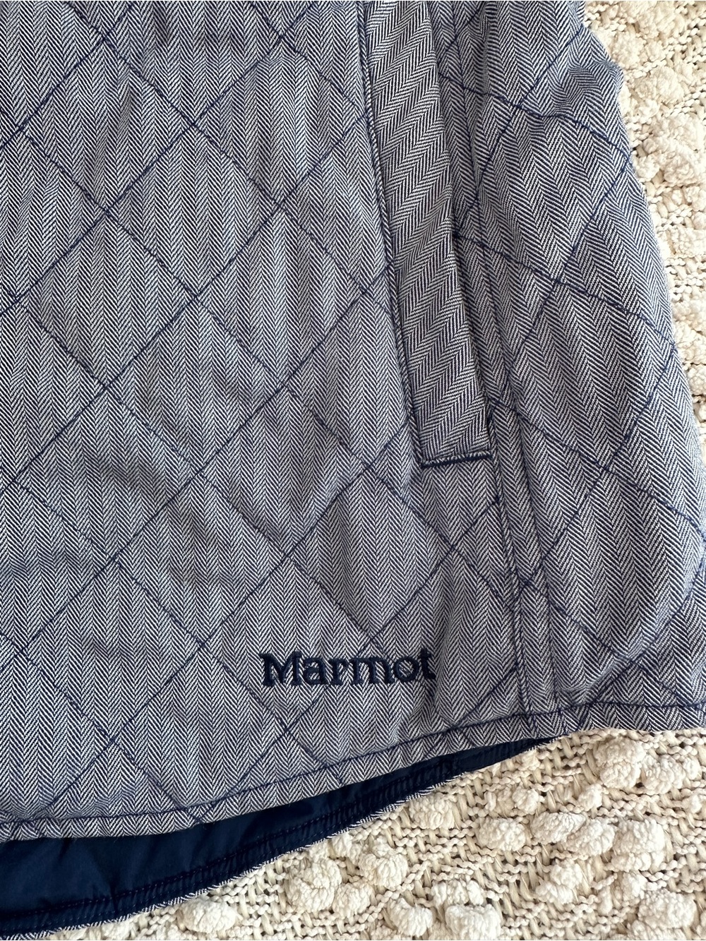 Marmot Riley Insulated Quilted Shirt Jacket XS Blue Herringbone Shacket Snap - Picture 7 of 10
